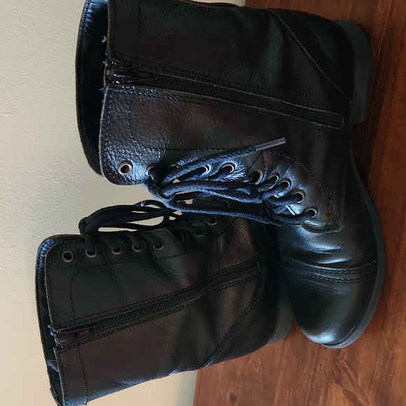 Steve Madden Black Troopa Combat Ankle Boots - Picture 9 of 9